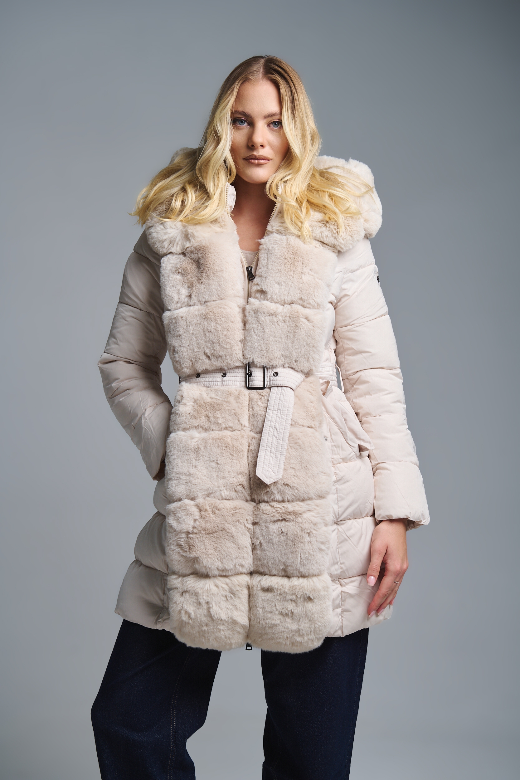 Μπουφάν Γούνα Μέση Κουκούλα