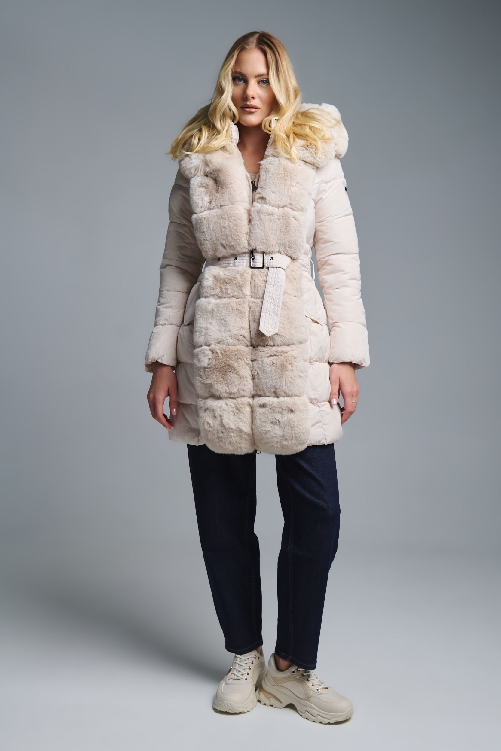 Μπουφάν Γούνα Μέση Κουκούλα