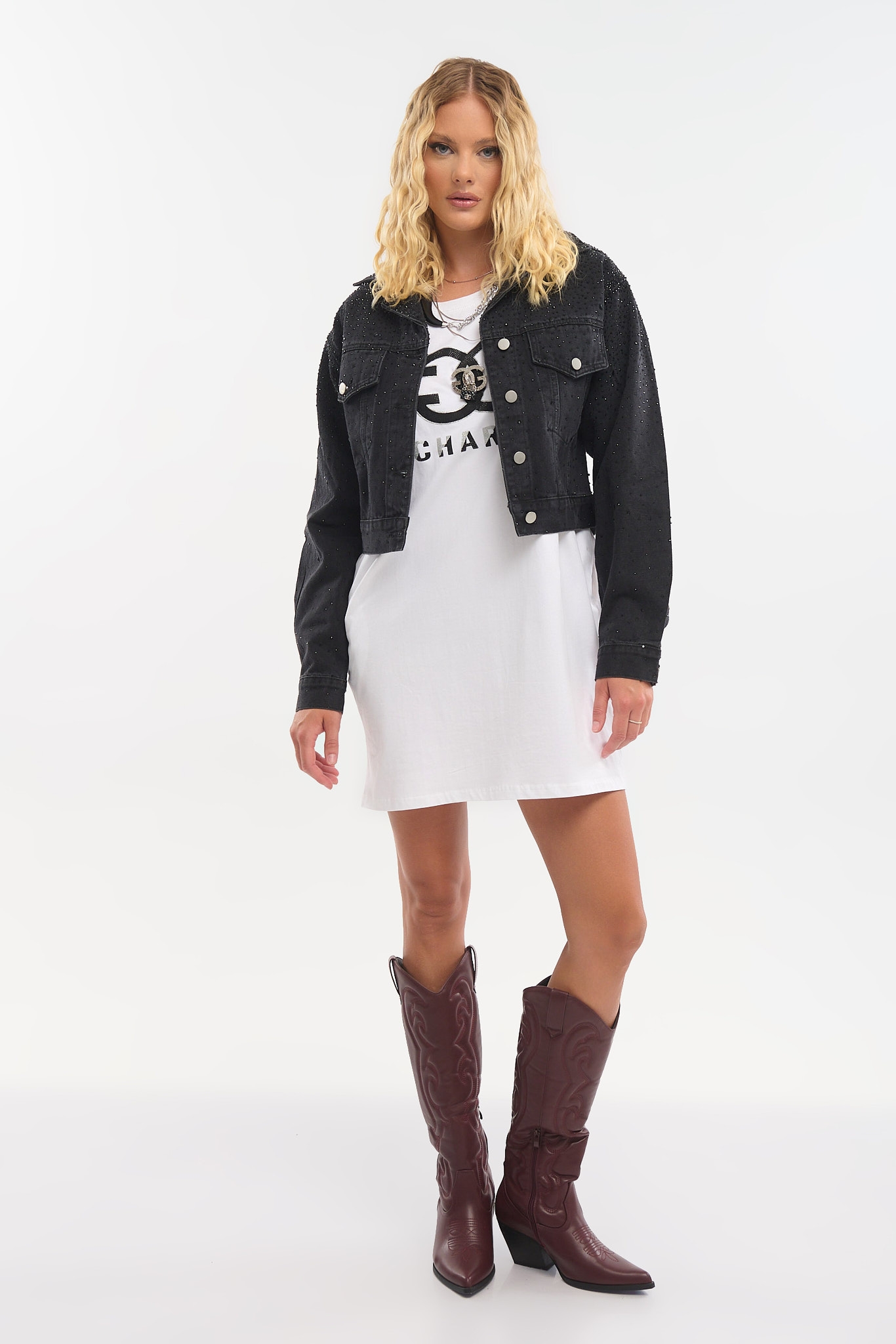 Denim Jacket with Rhinestones – Sparkling & Stylish