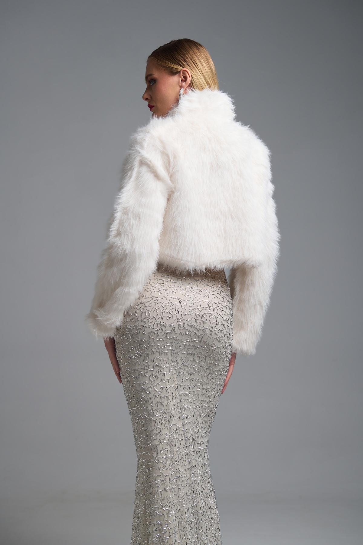 Γουνάκι Κοντό Τριχωτό Καρφίτσα