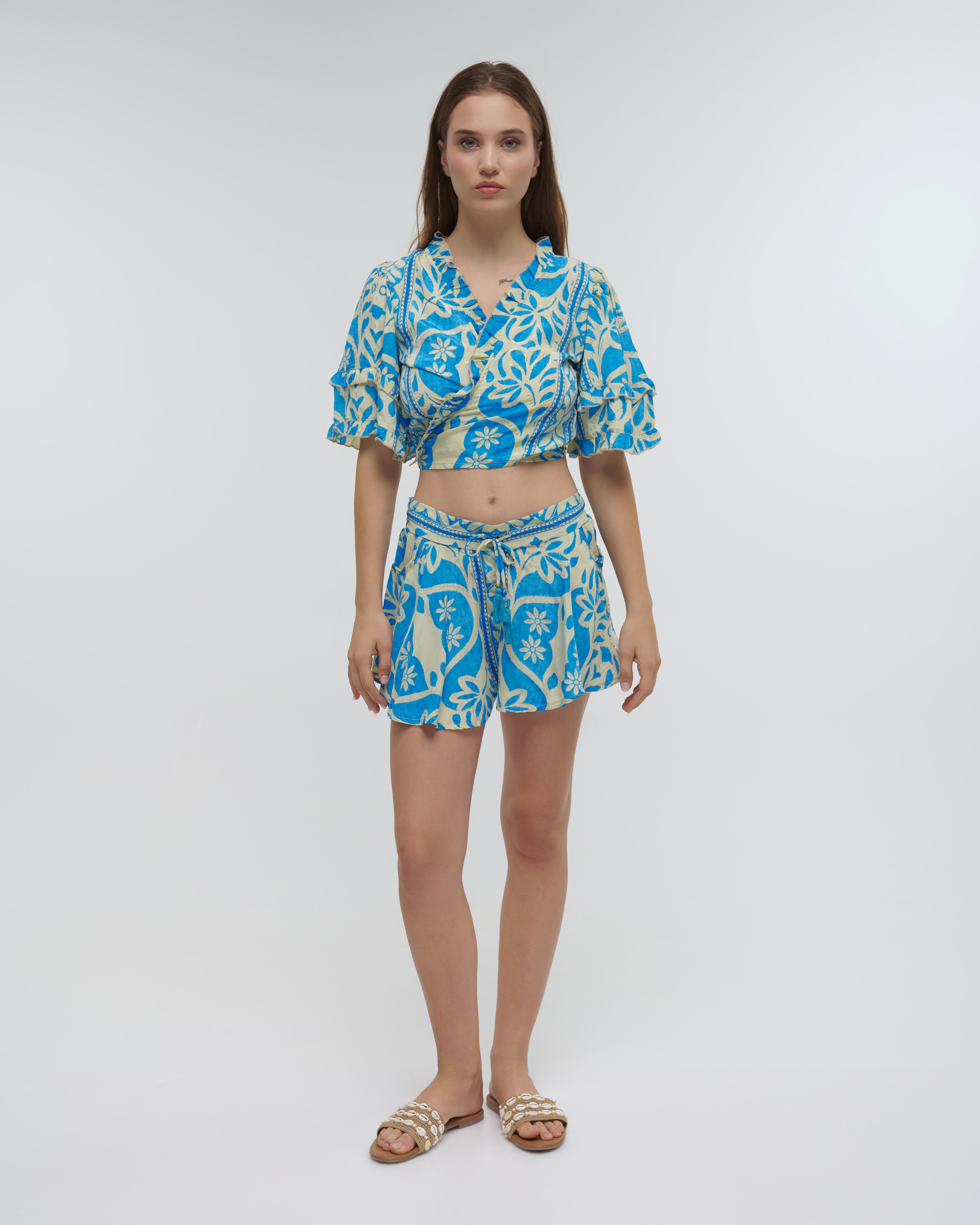 Ble Floral Top