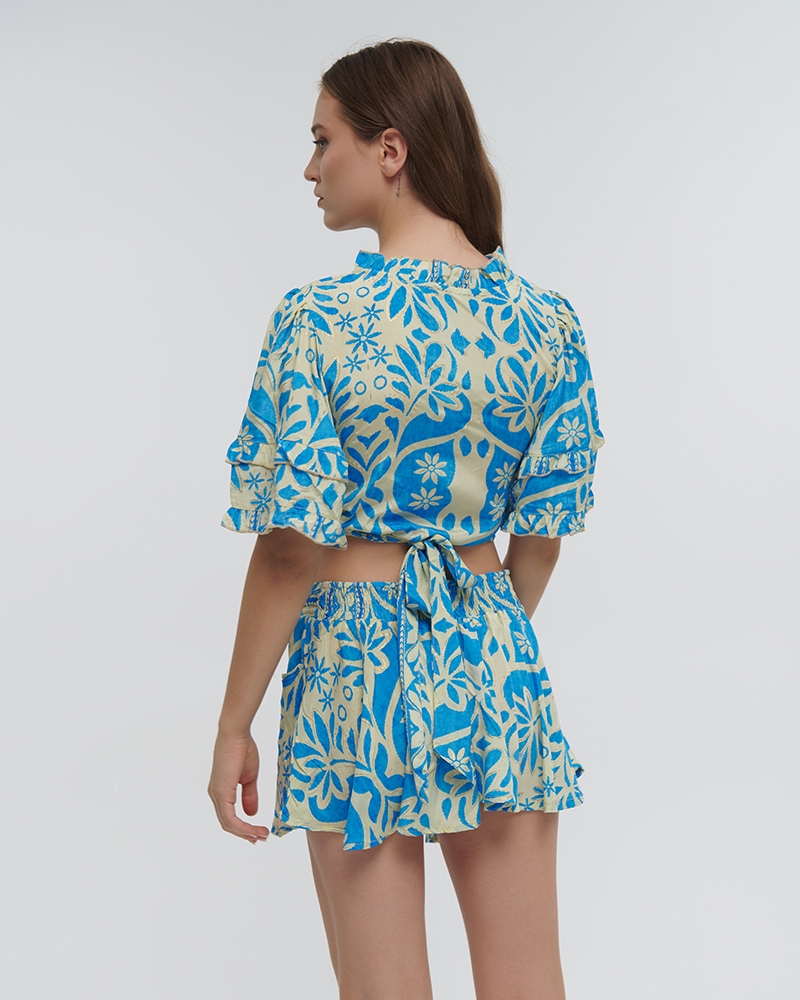 Ble Floral Top