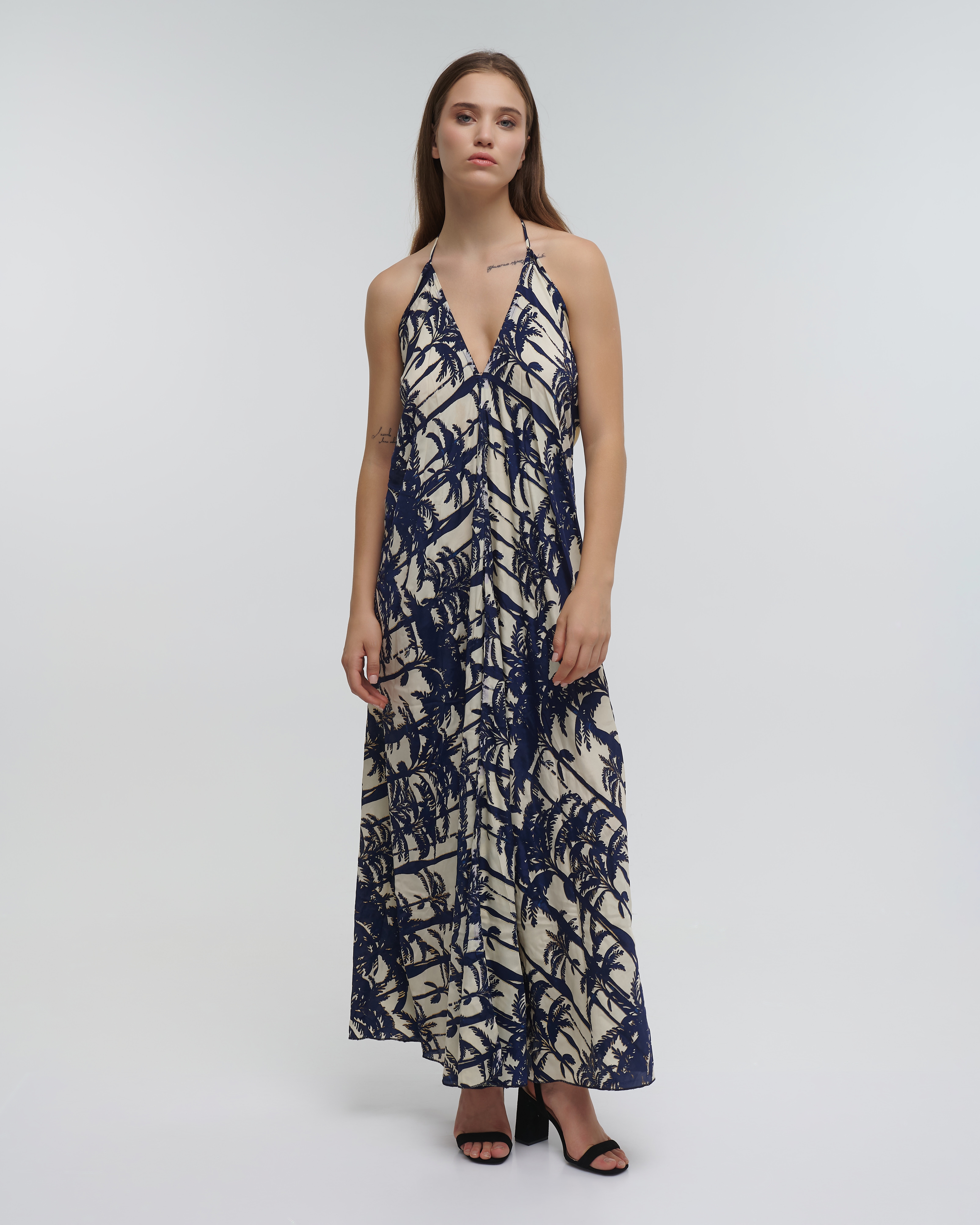 Ble Maxi Knot Dress