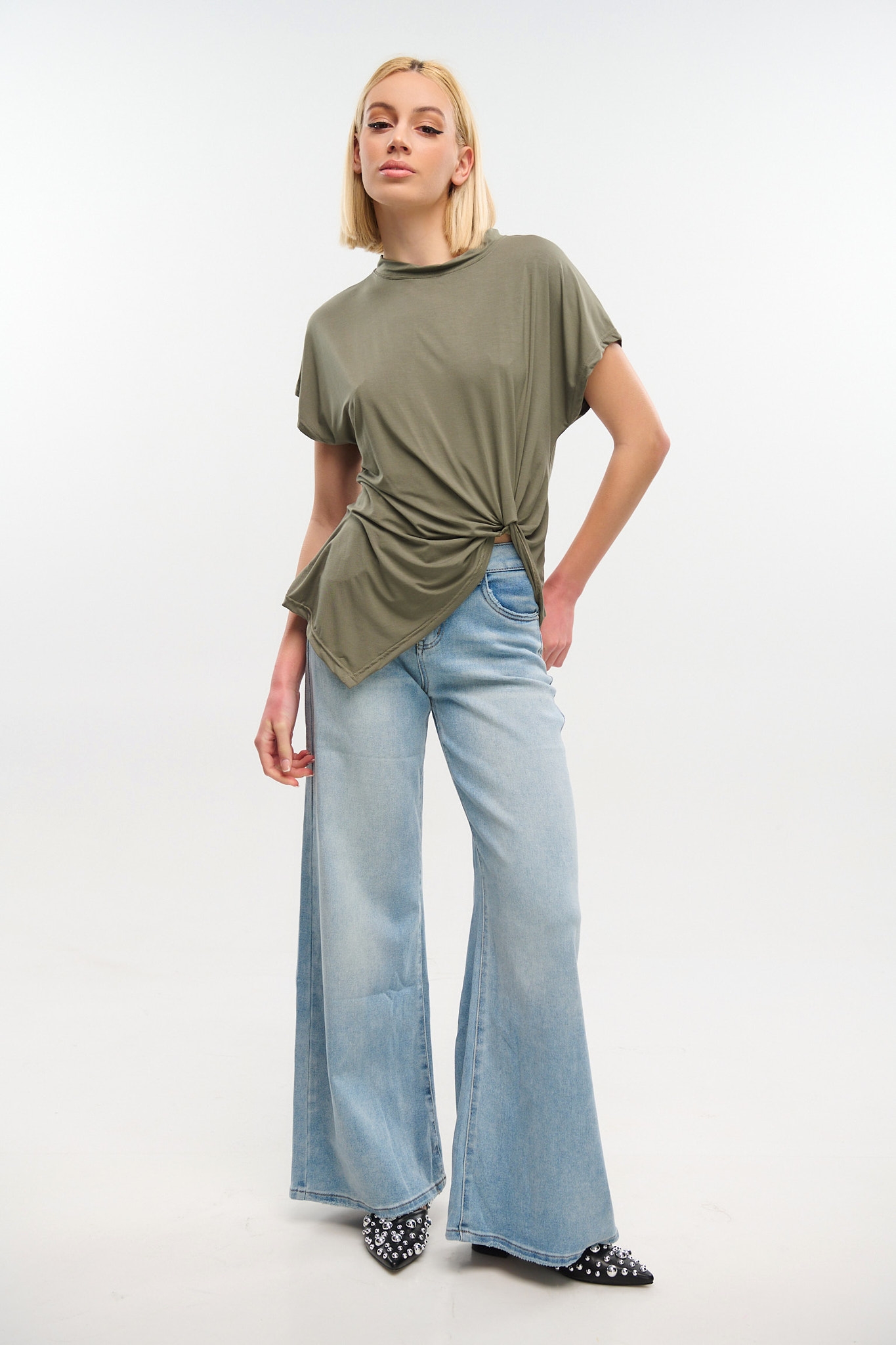 Kelly's Knot Side T-shirt