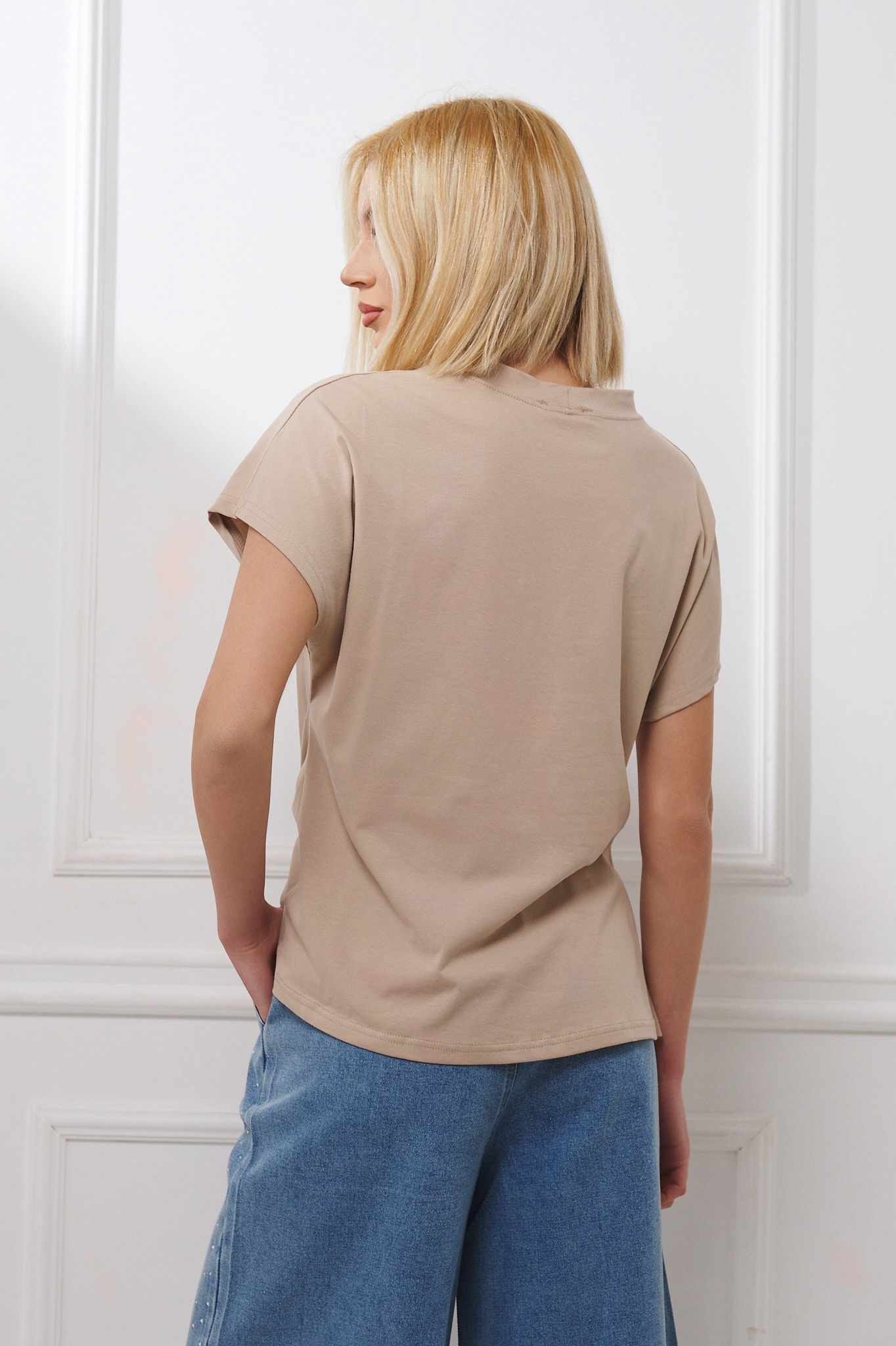 Kelly's T-shirt Με Κόμπο Στο Πλάι