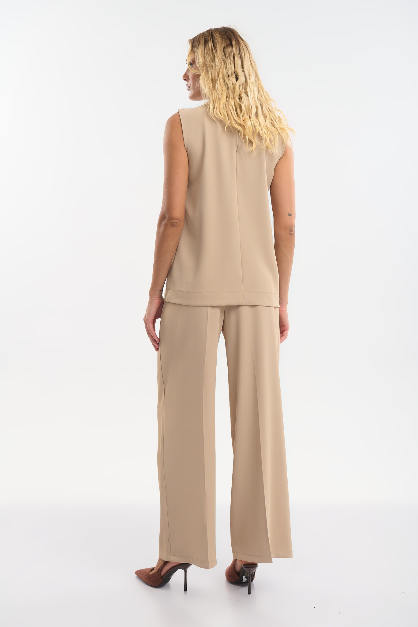 Kelly’s Sleeveless Top with Back Cut-Outs