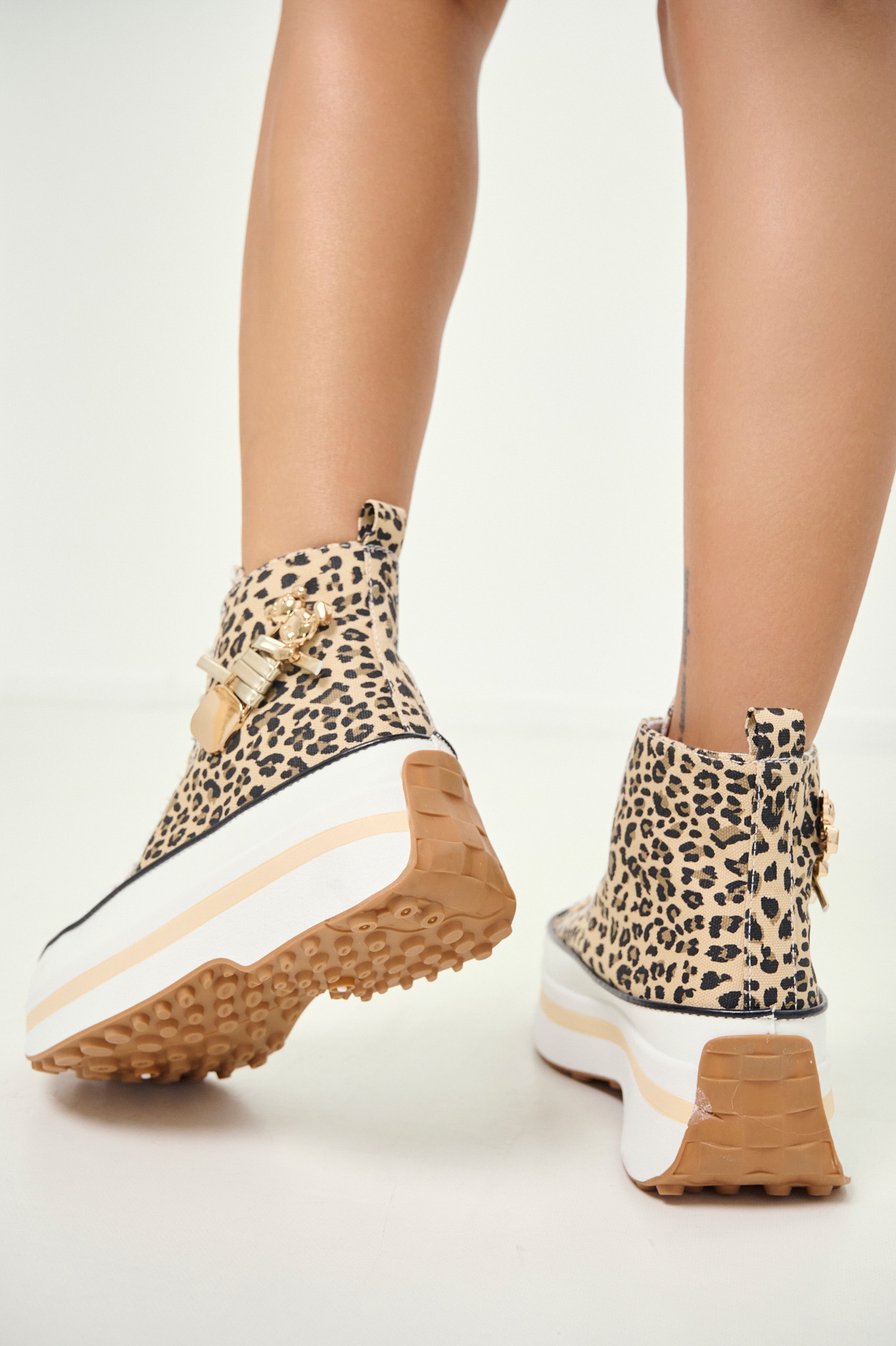 Παπούτσι Δίπατο Με Αρκουδάκι