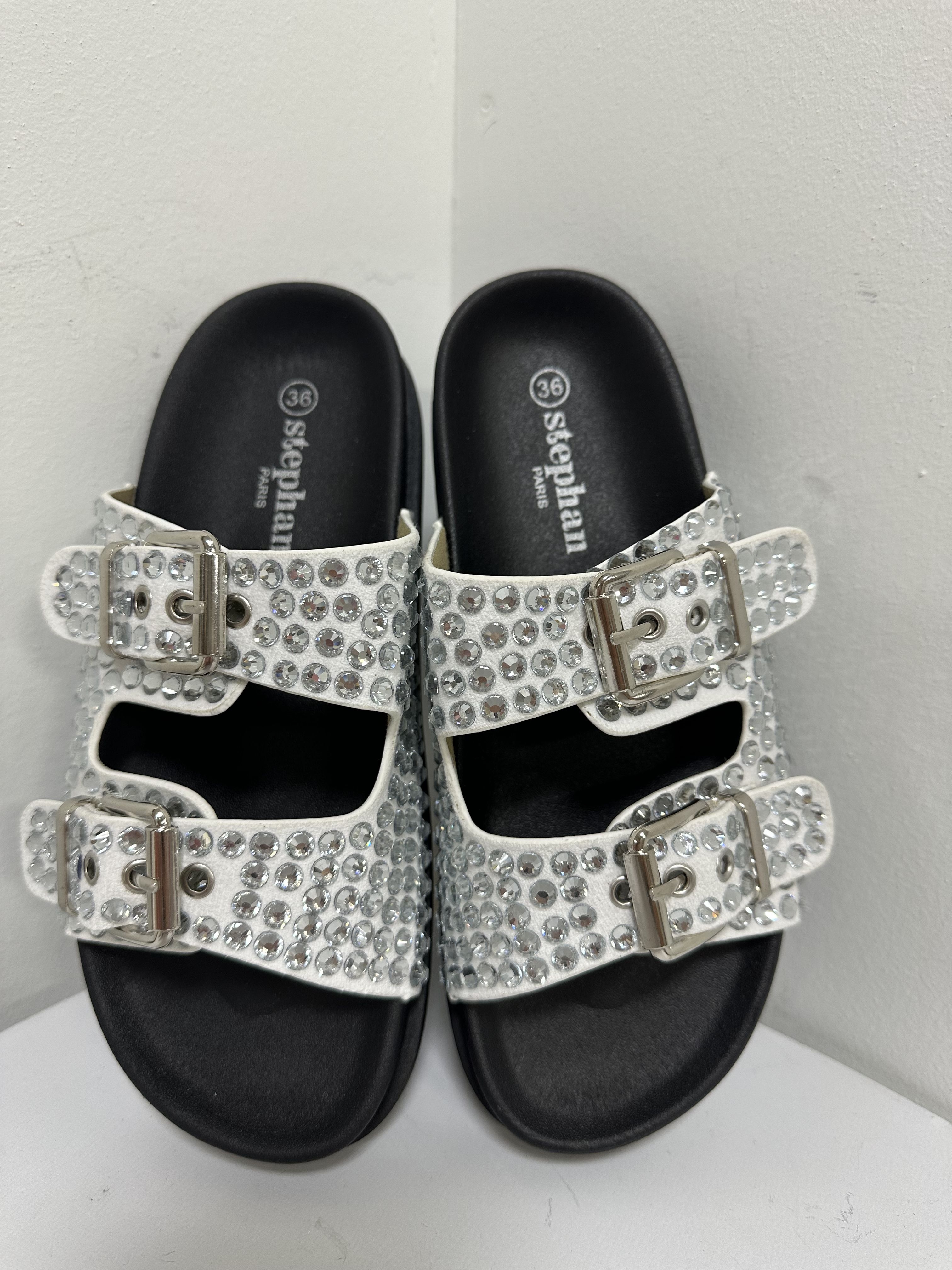 Rhinestone Detailed Slippers
