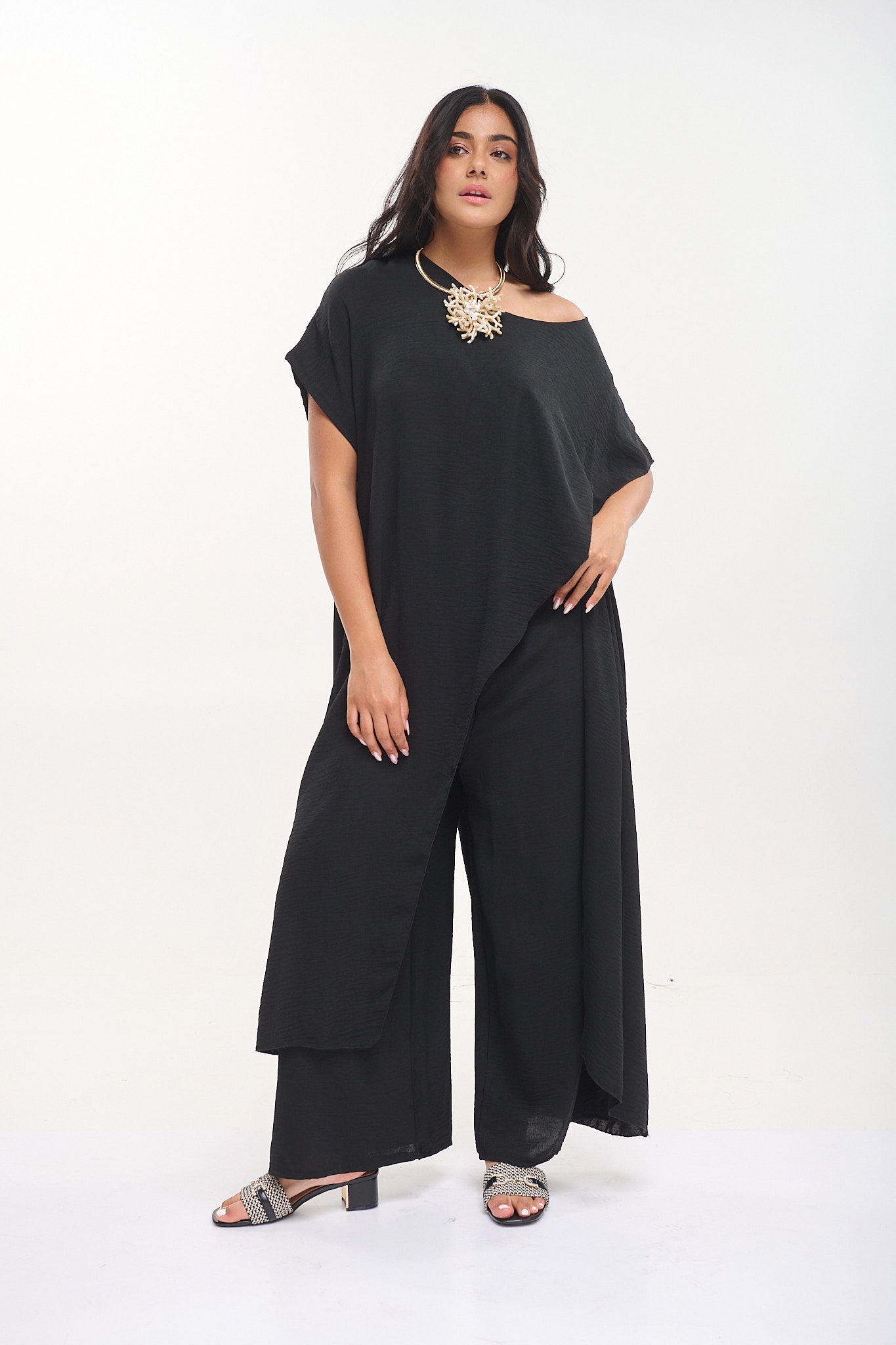 Set Blouse Asymmetrical & Pants