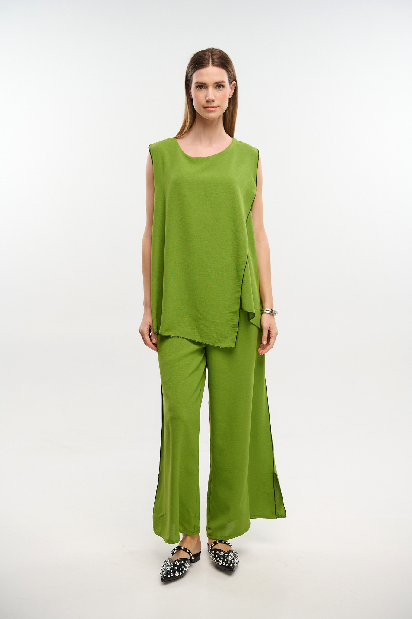 Set Blouse & Pants With Outhread
