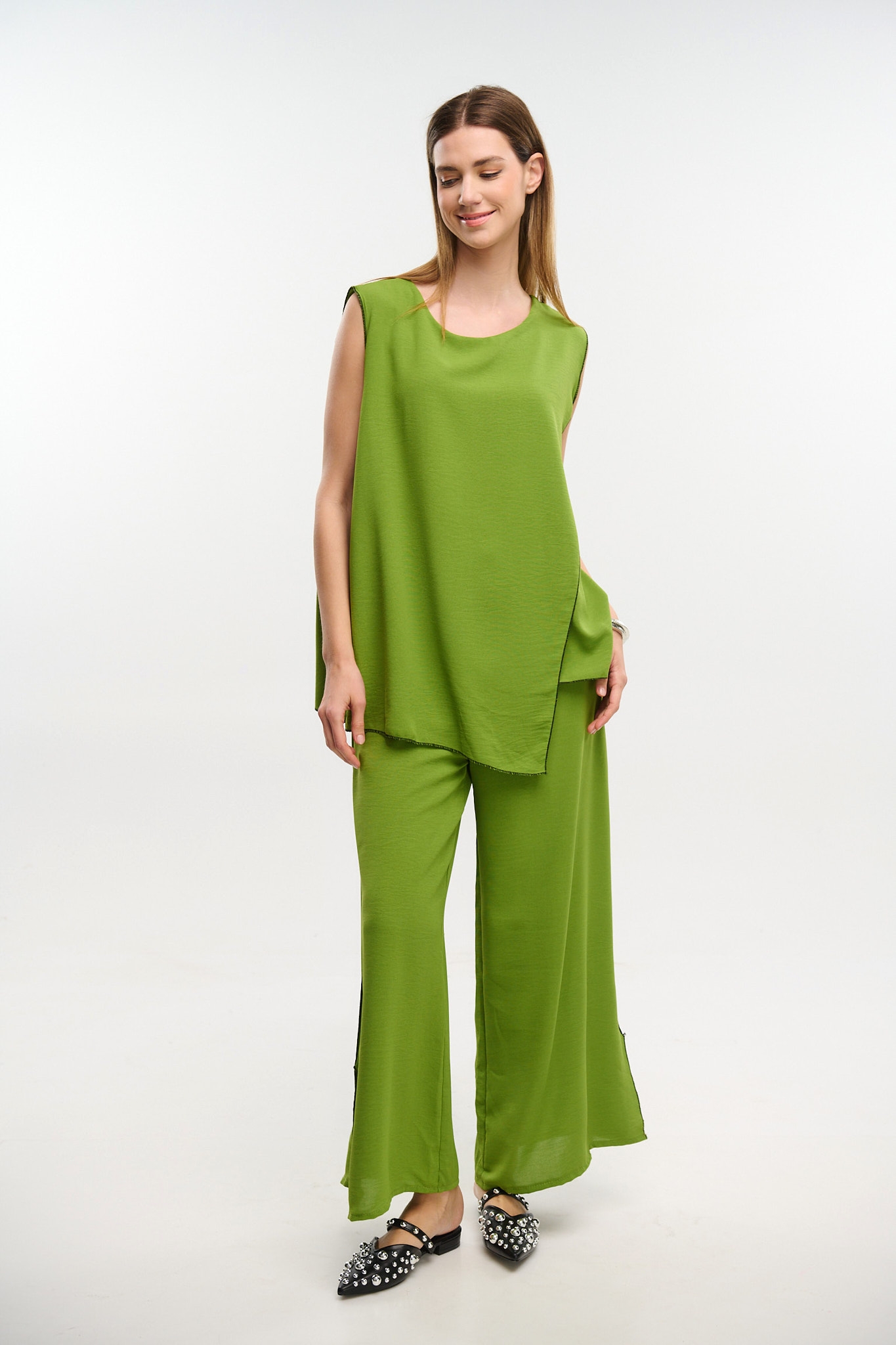 Set Blouse & Pants With Outhread