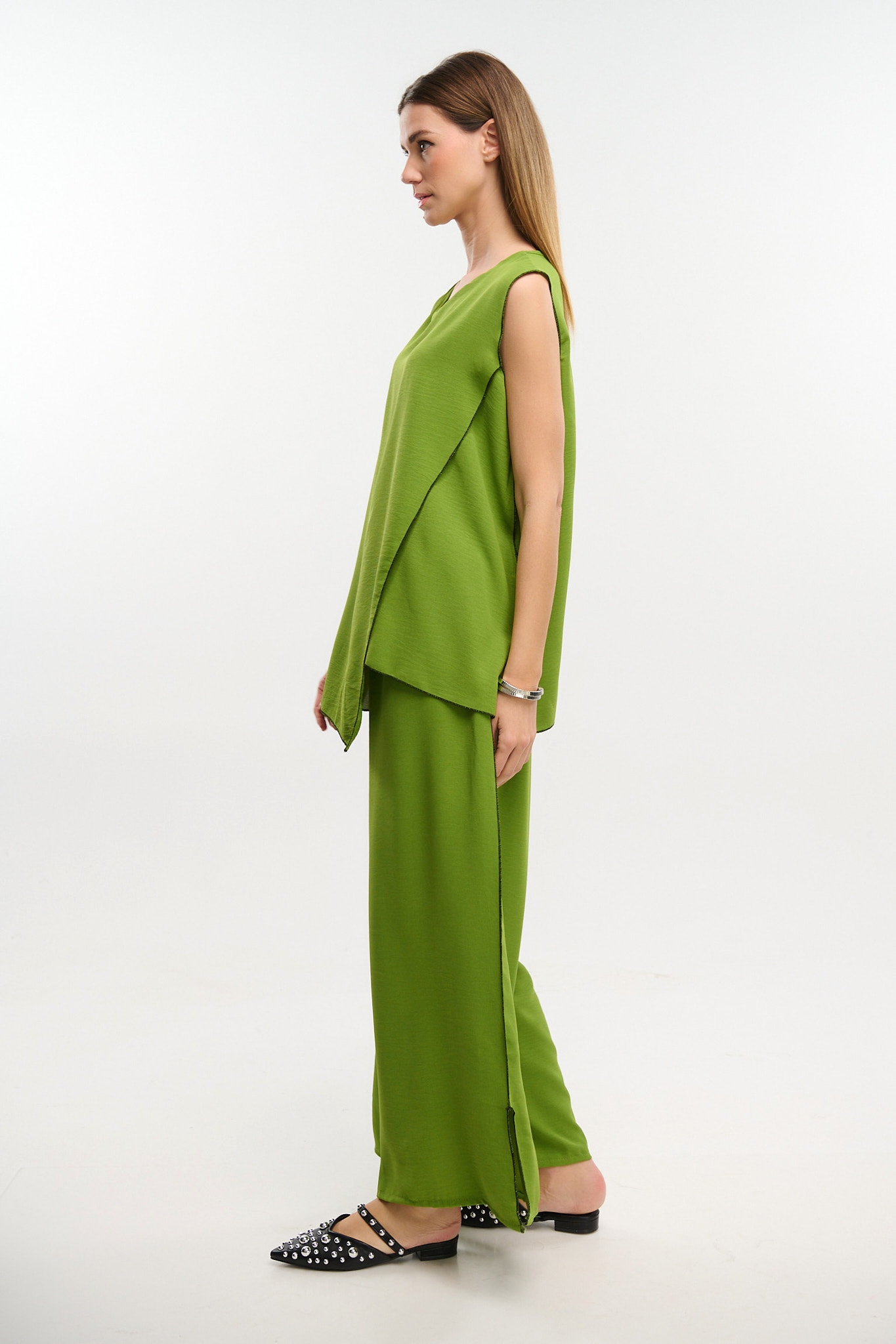 Set Blouse & Pants With Outhread