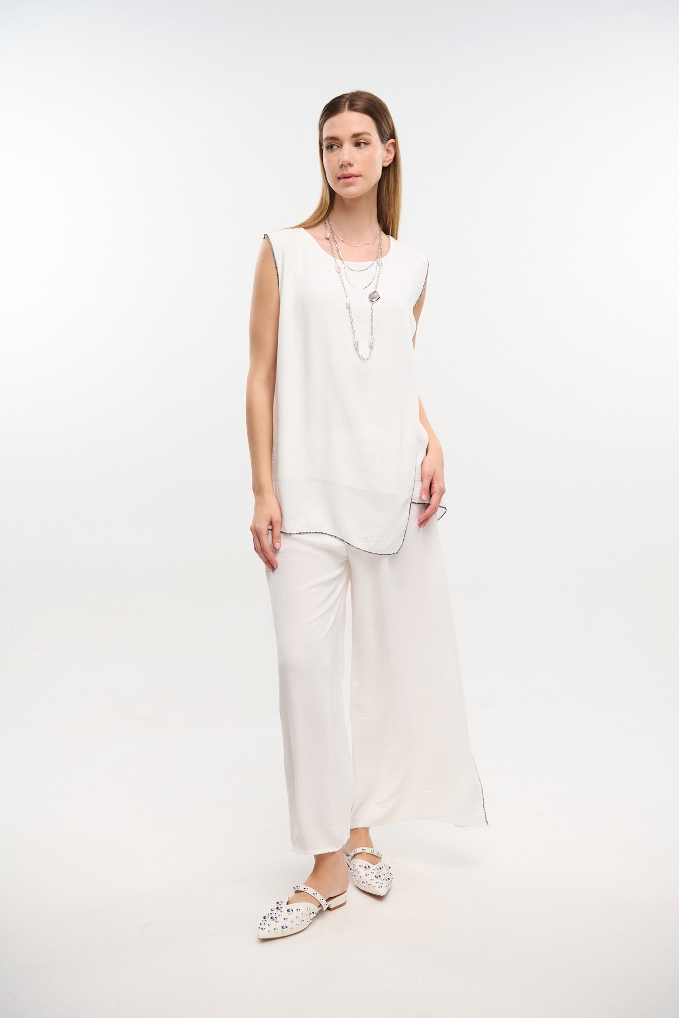 Set Blouse & Pants With Outhread