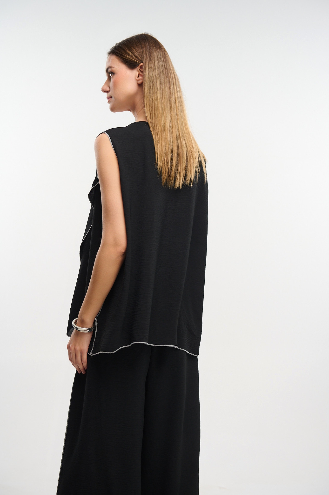 Set Blouse & Pants With Outhread