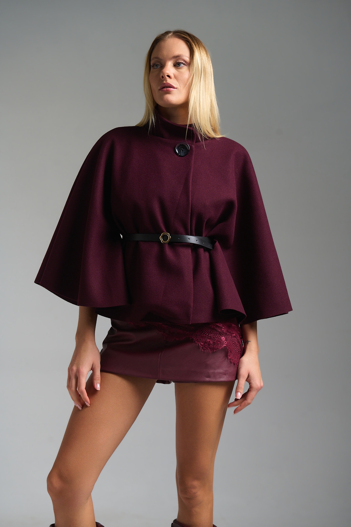 Κάπα Κοντή Με Ζωνάκι