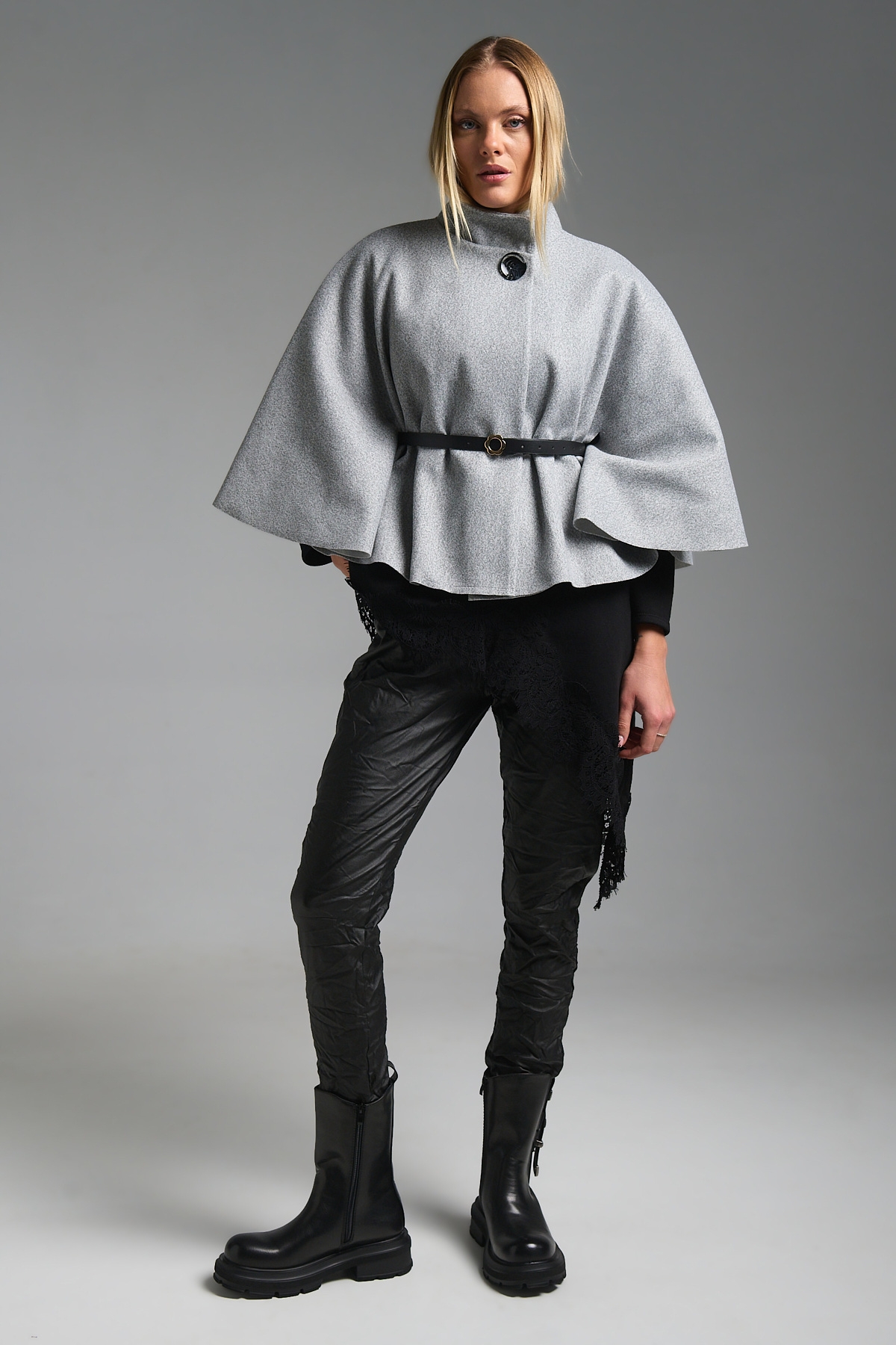 Κάπα Κοντή Με Ζωνάκι