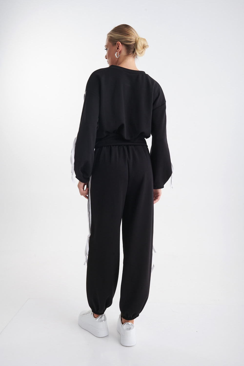 Side Stripped Set Jumper & Pants