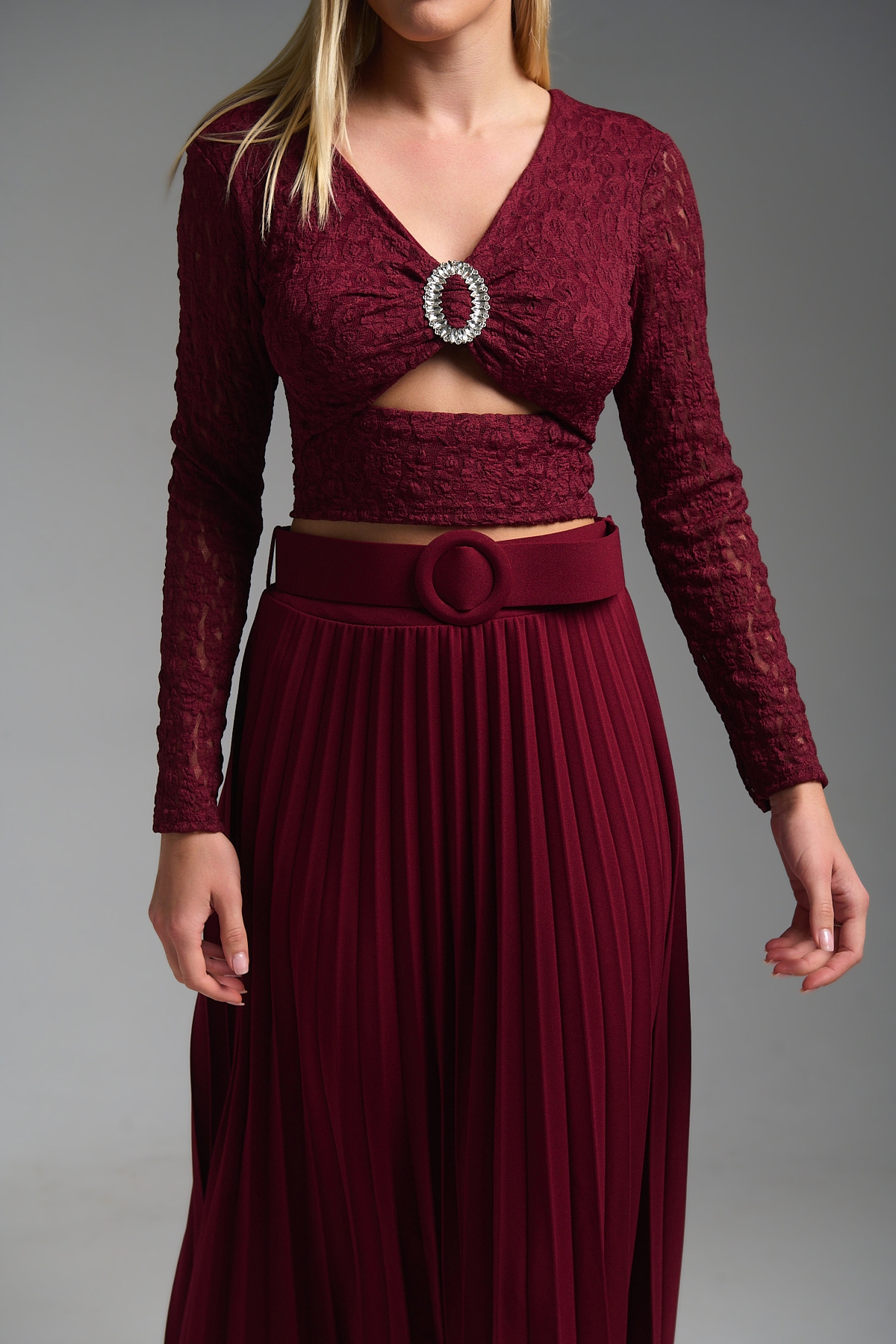 Τοπ Μακρυμάνικο Δαντέλα Με Τόκα Στρας