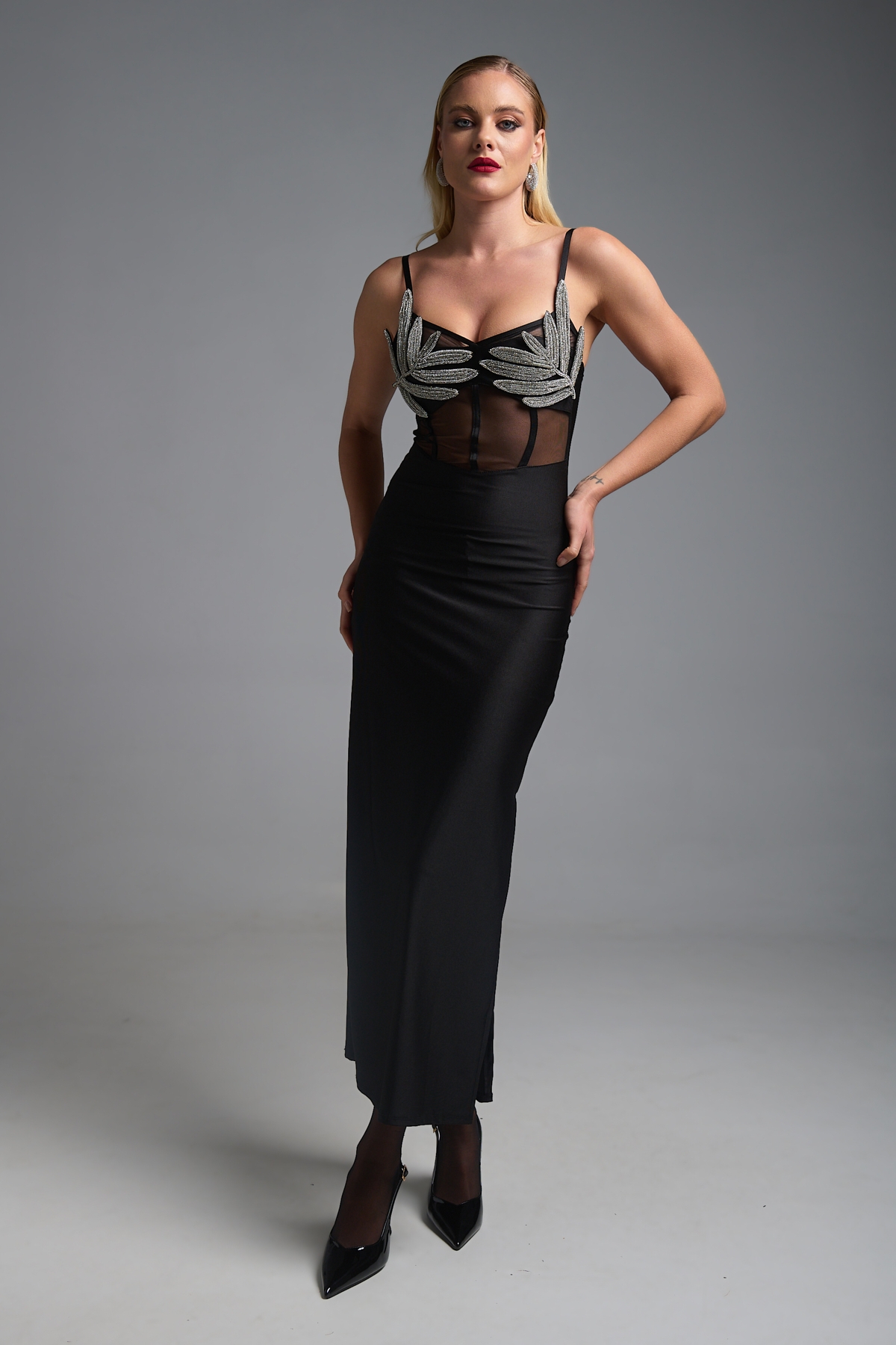 Φόρεμα Μάξι Τιράντα Με Φύλλα Στρας