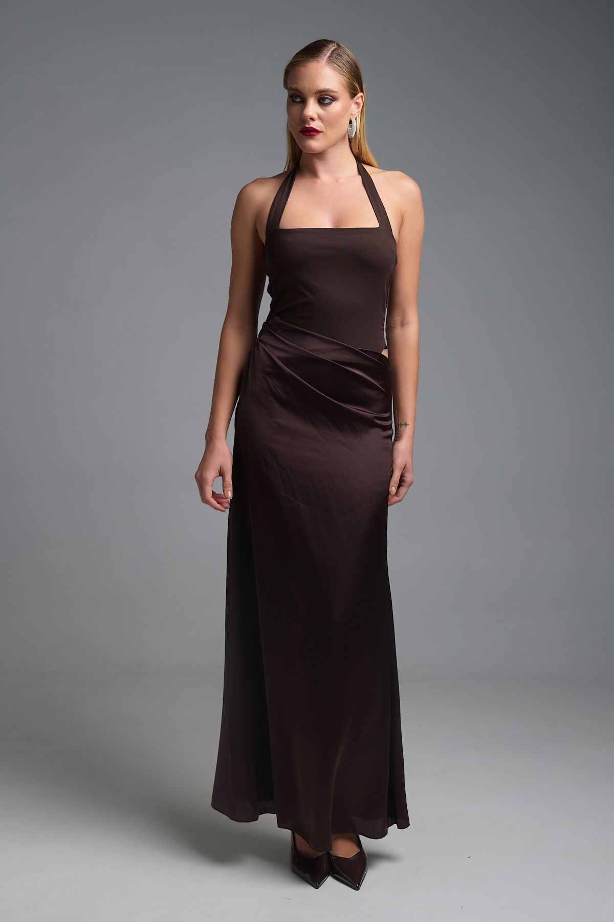 Φόρεμα Μάξι Κορμάκι Με Άνοιγμα