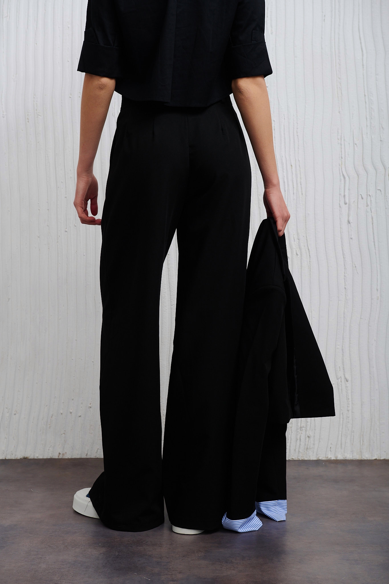 Σετ Σακκάκι Με Ριγέ Λεπτομέρειες Στο Λάστιχο