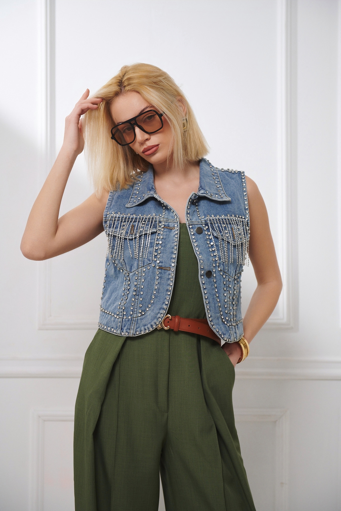 Jean Vest With Rhinestones