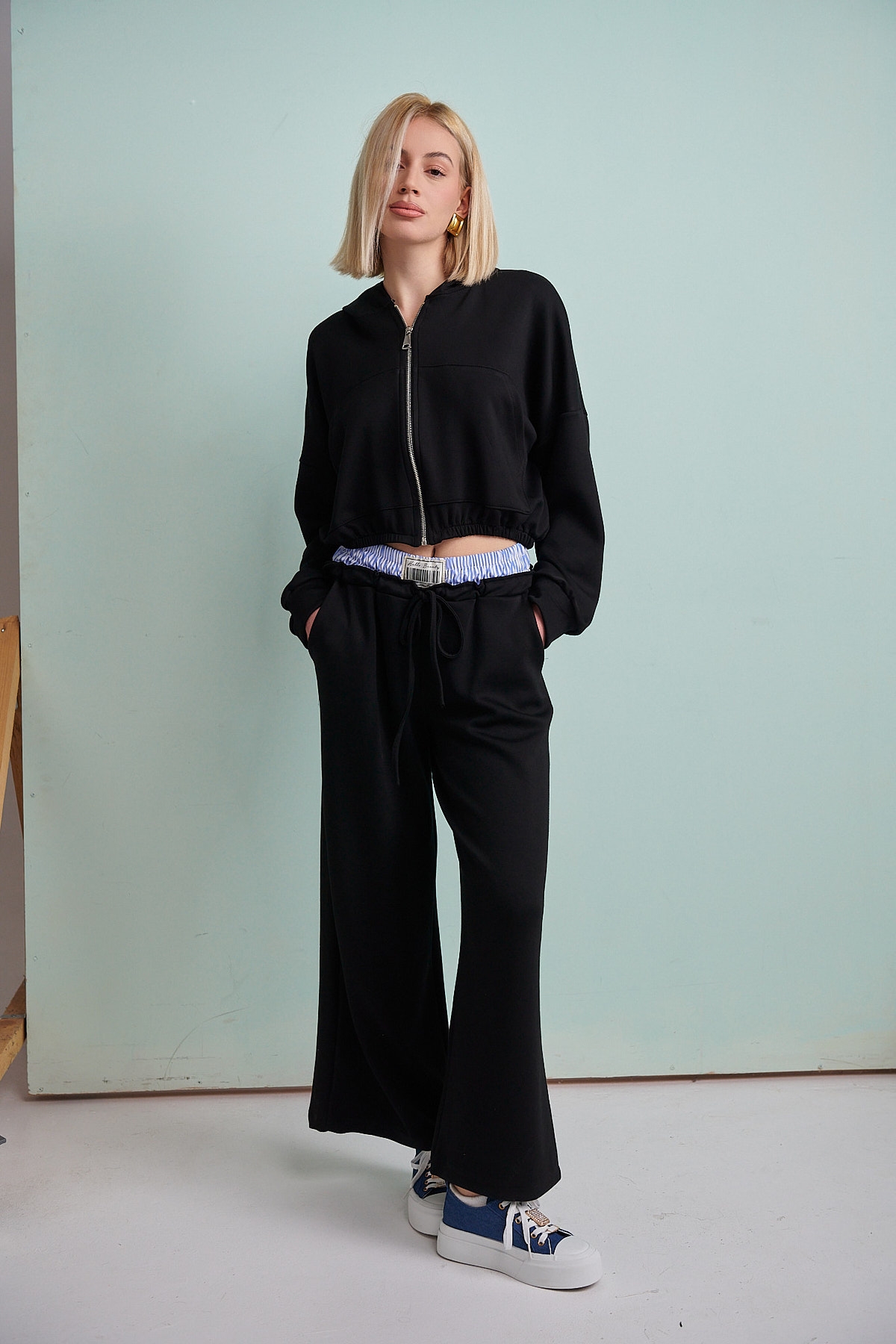 Striped Detail Set Wide Pants & Hoodie