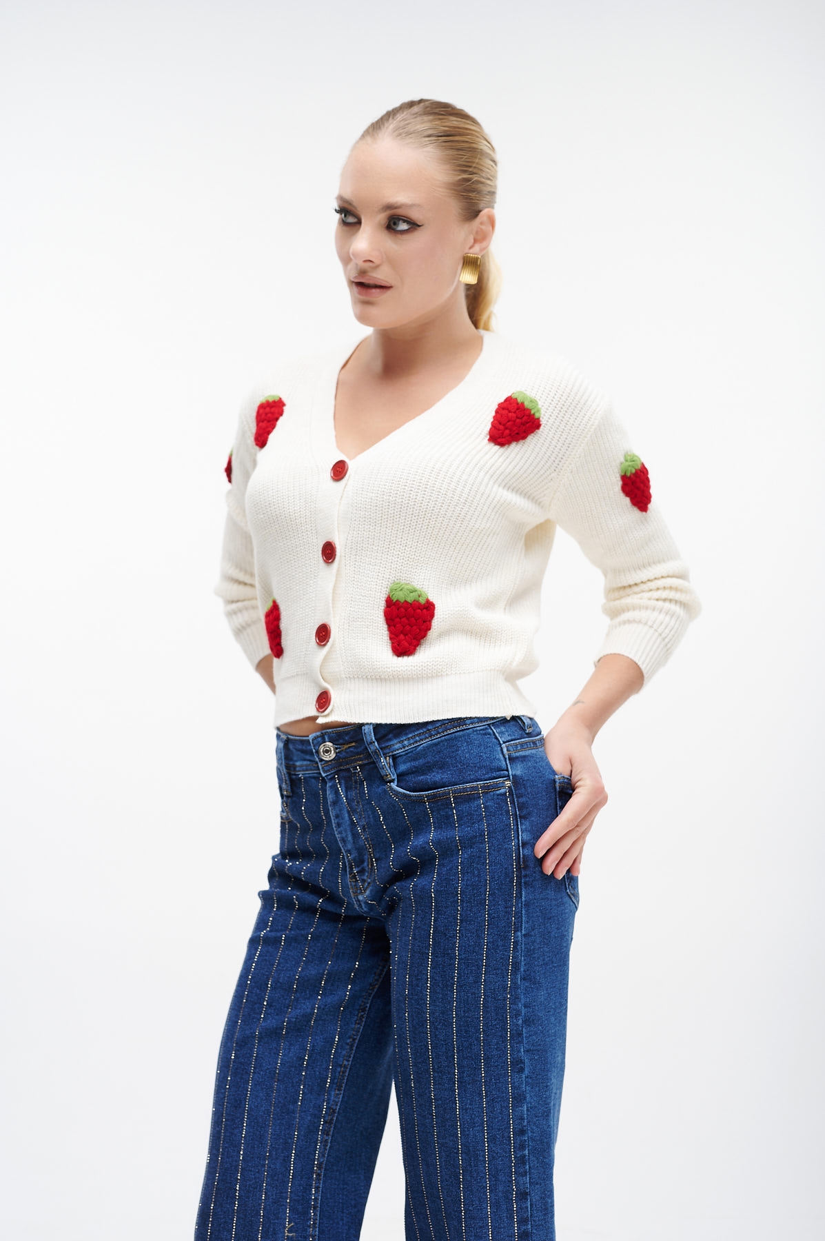 Red Strawberries Decorated Knitted Cardigan