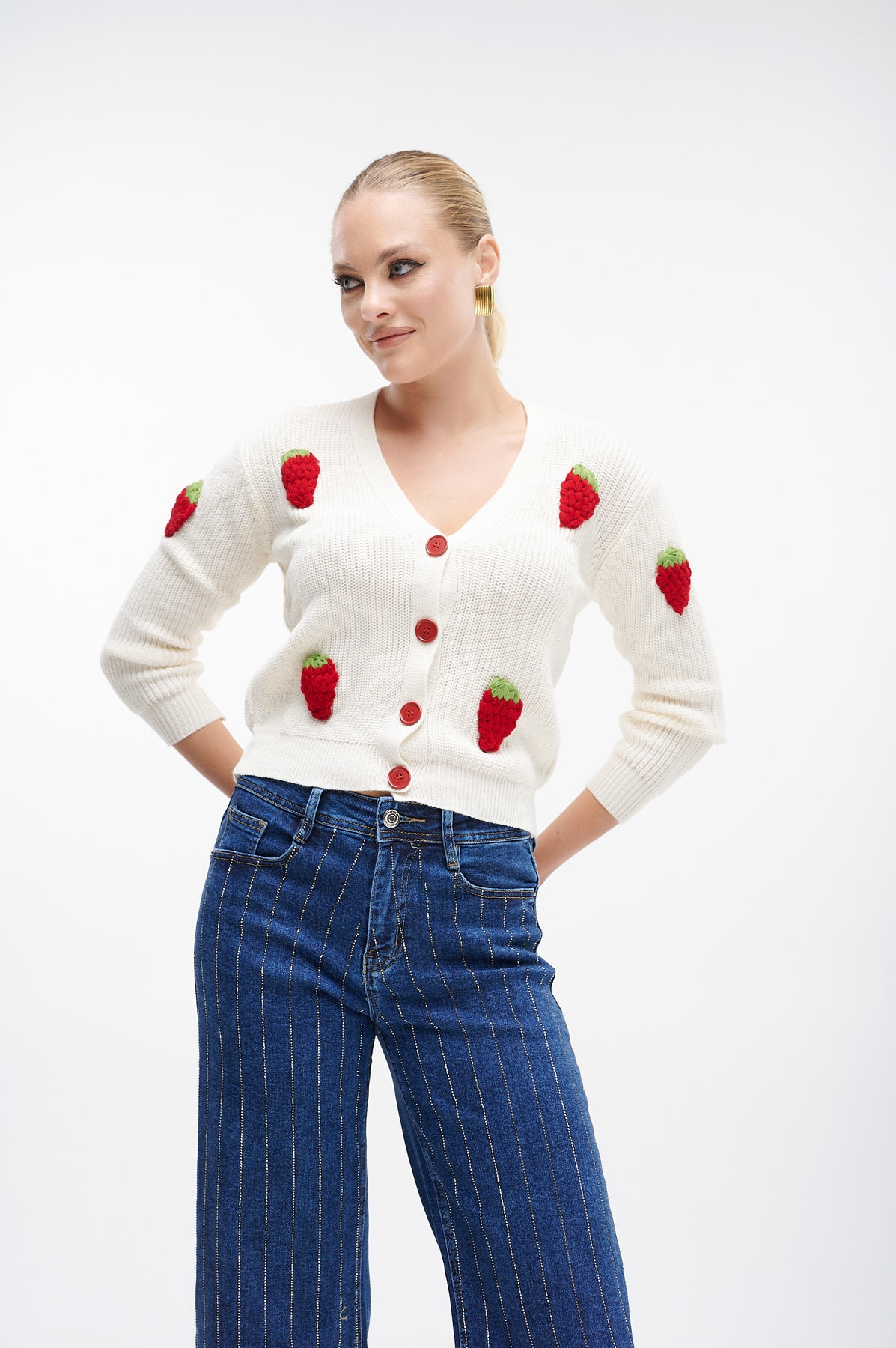 Red Strawberries Decorated Knitted Cardigan