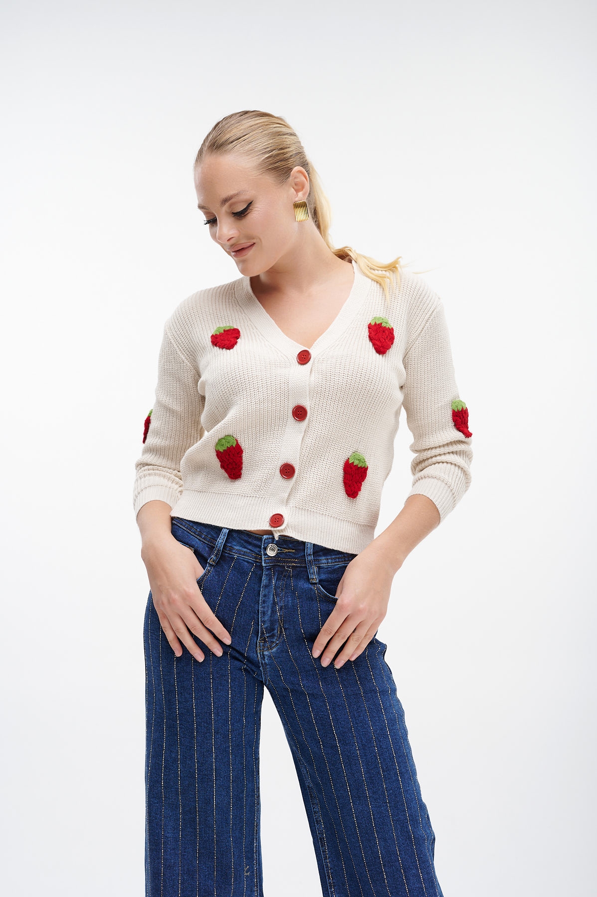 Red Strawberries Decorated Knitted Cardigan