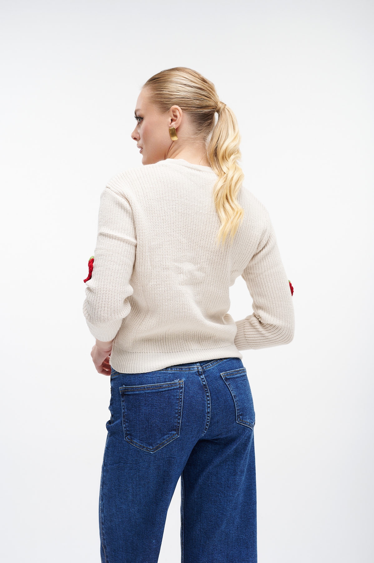 Red Strawberries Decorated Knitted Cardigan