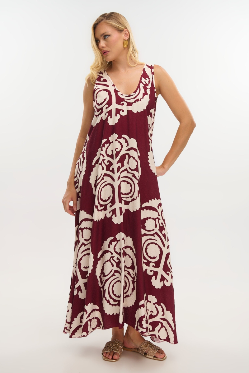Bold Two-Tone Maxi Dress with Wide Straps & Statement Paisley