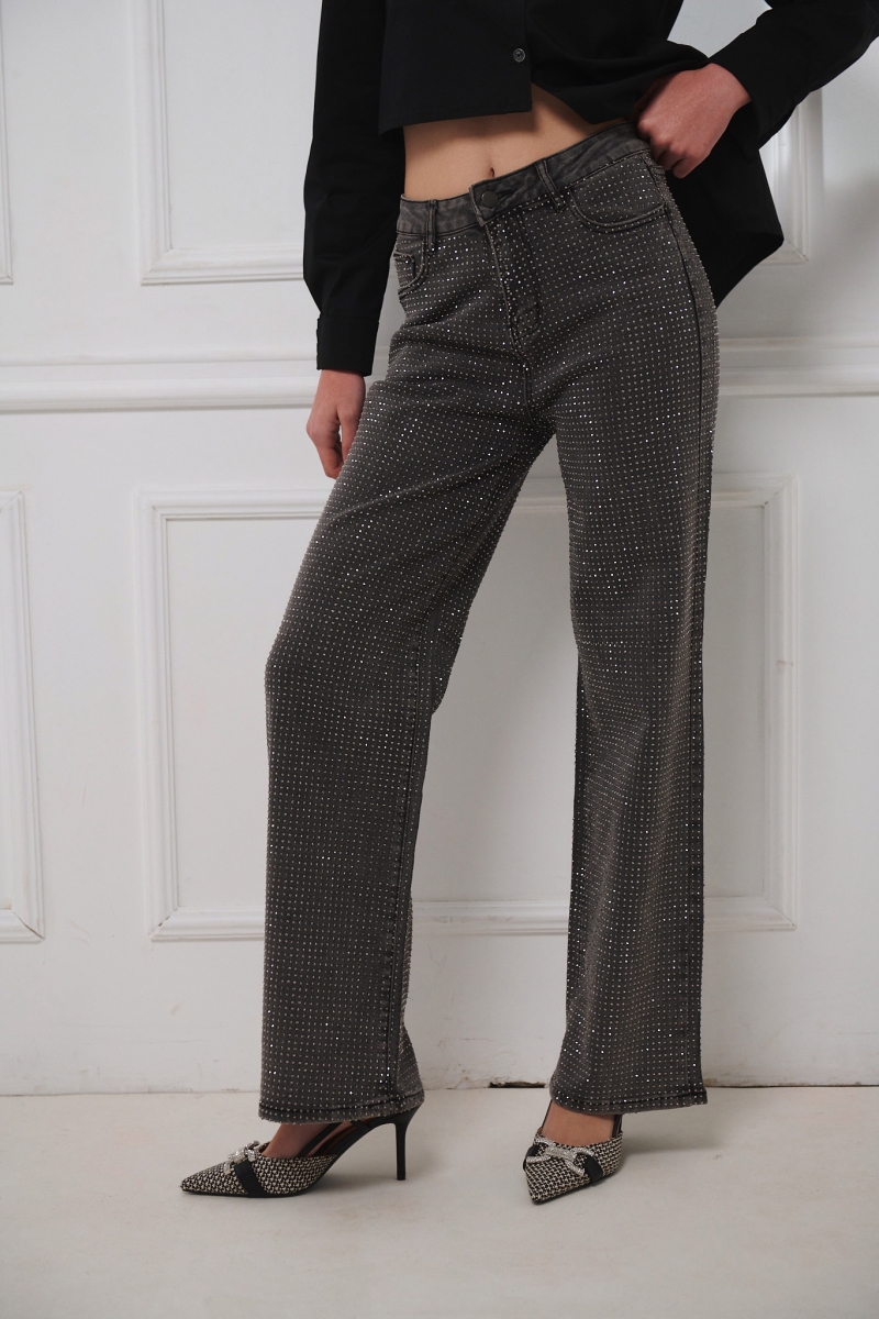 Rhinestoned Straight Line Jeans