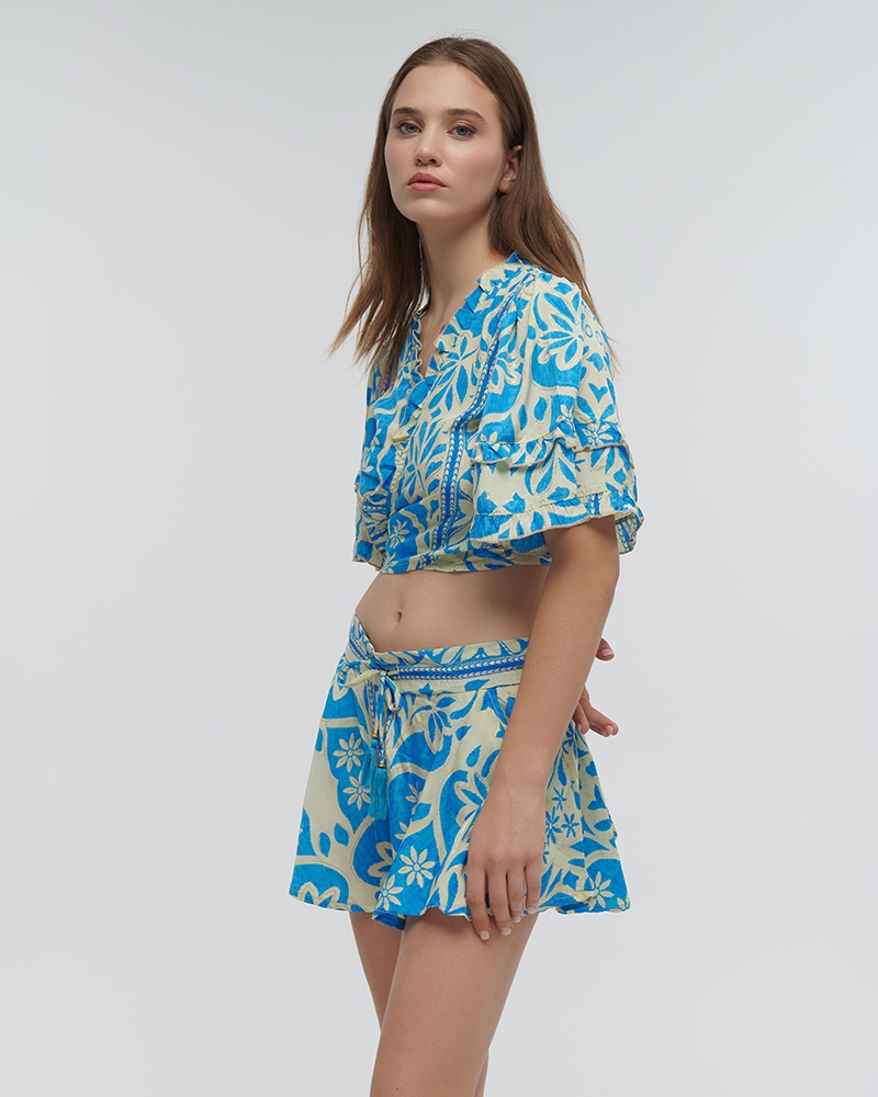Ble Floral Top