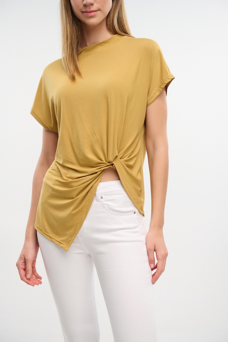Kelly's Knot Side T-shirt