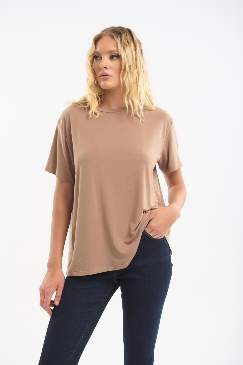 Kelly’s T-shirt with Back Cut-Out & Rhinestone Detail