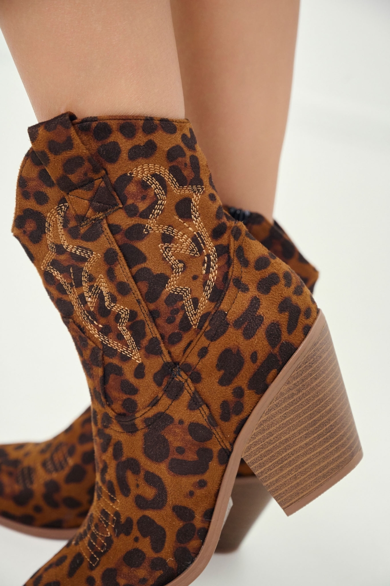 Μποτάκι Cow Ραφές Πλάι