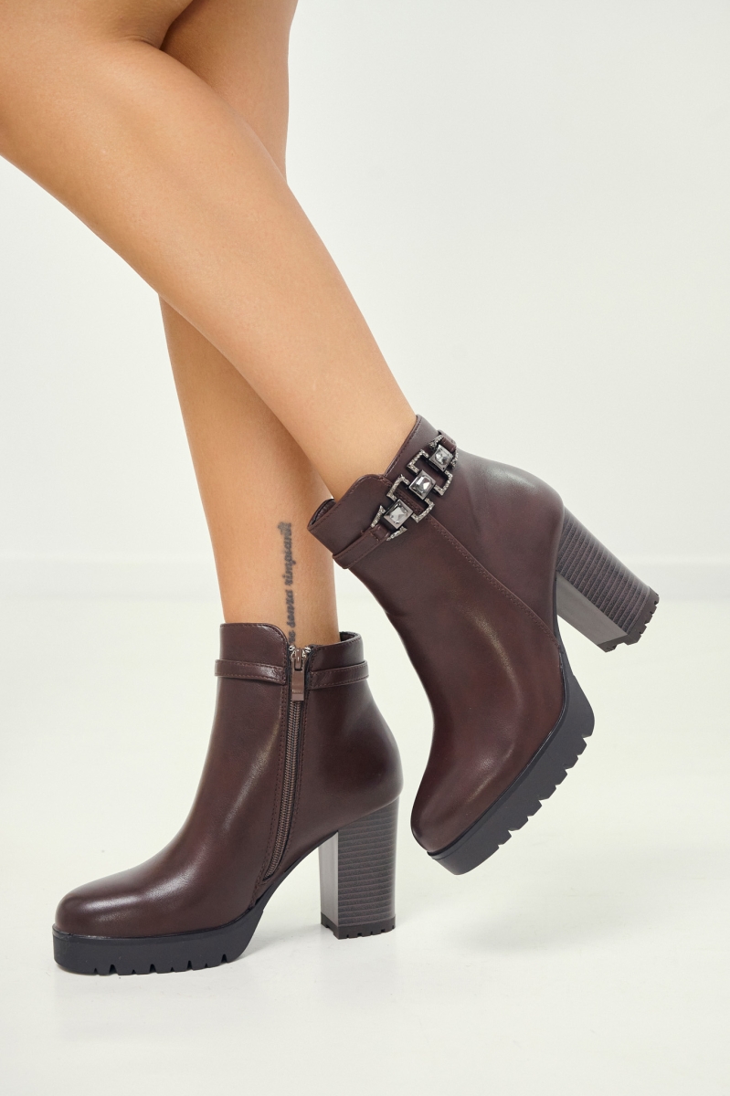 Μποτάκι Στρασένιο Λουρί