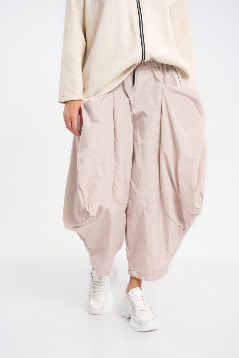 Pocketed Oversized Pants